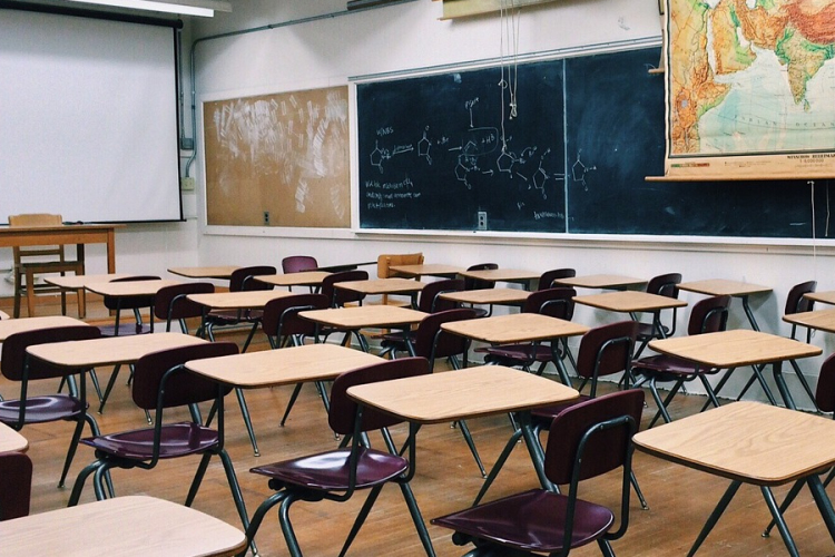 Idén 54 ezer forintba kerül a tanévkezdés az általános iskolában