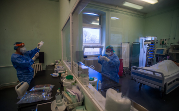 Meghalt két beteg, 82 új fertőzöttet találtak Magyarországon