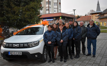 Új szolgálati autót kaptak a dombóvári polgárőrök