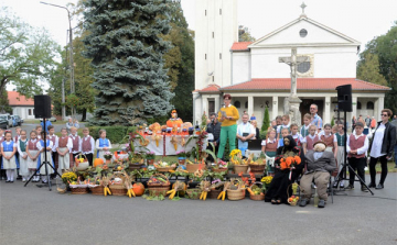 Fergeteges karneváli hangulat az Őszi fesztiválon