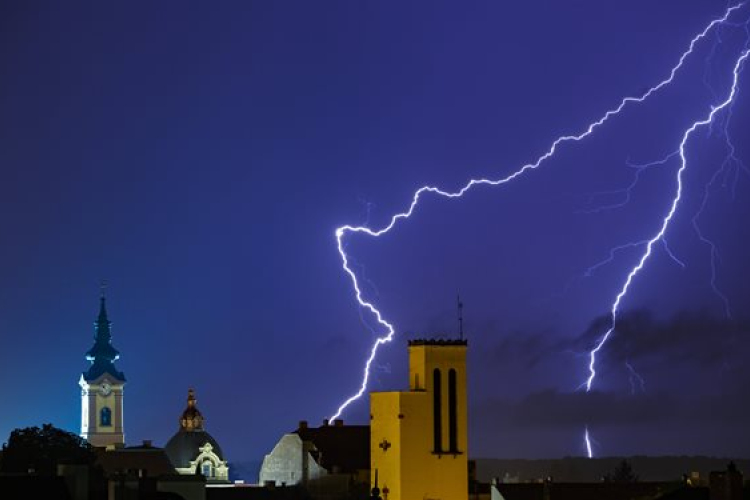 Fennakadások vannak a vasúti közlekedésben a vihar miatt