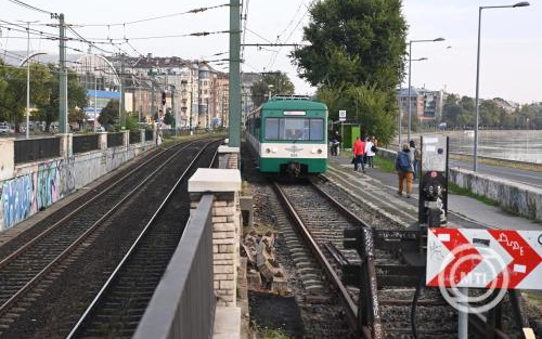 Lázár János: minden HÉV-vonalat felújít a kormány