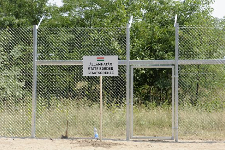 Éjféltől Magyarország lezárja a magyar-horvát zöldhatárt